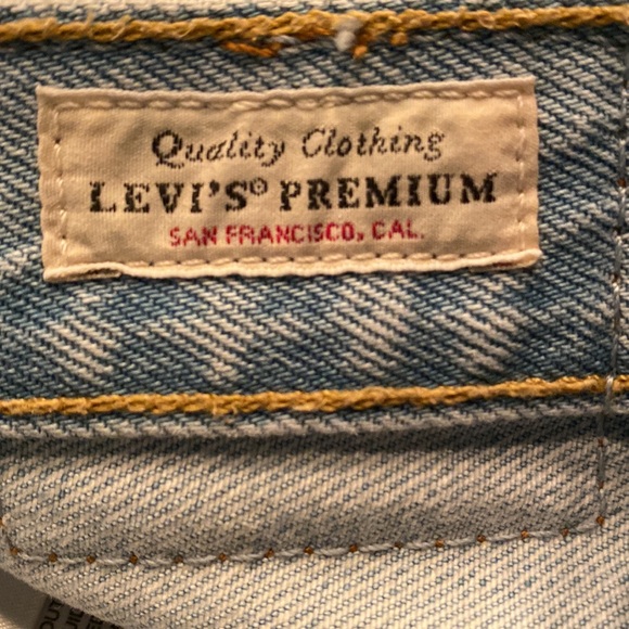 Levi’s Premium 501 High Rise Cutoff Short 100% Cotton EUC - Picture 3 of 5